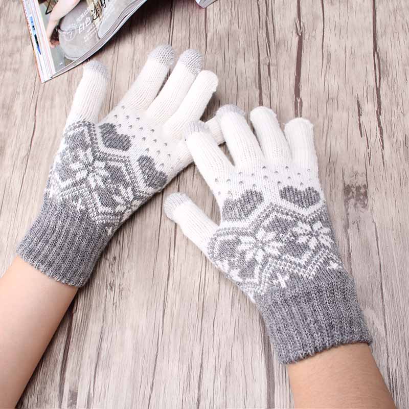Delle donne Ha Lavorato A Magl - Magic Touch Glove recensione e prezzo