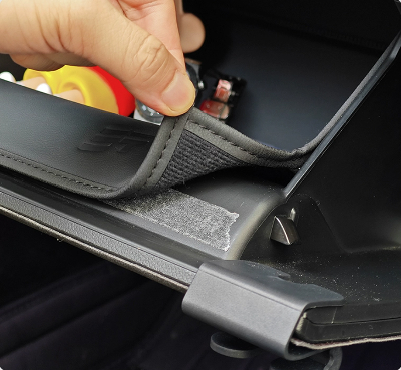 Portaoggetti per copilota auto - Leather Driving Glove recensione e prezzo