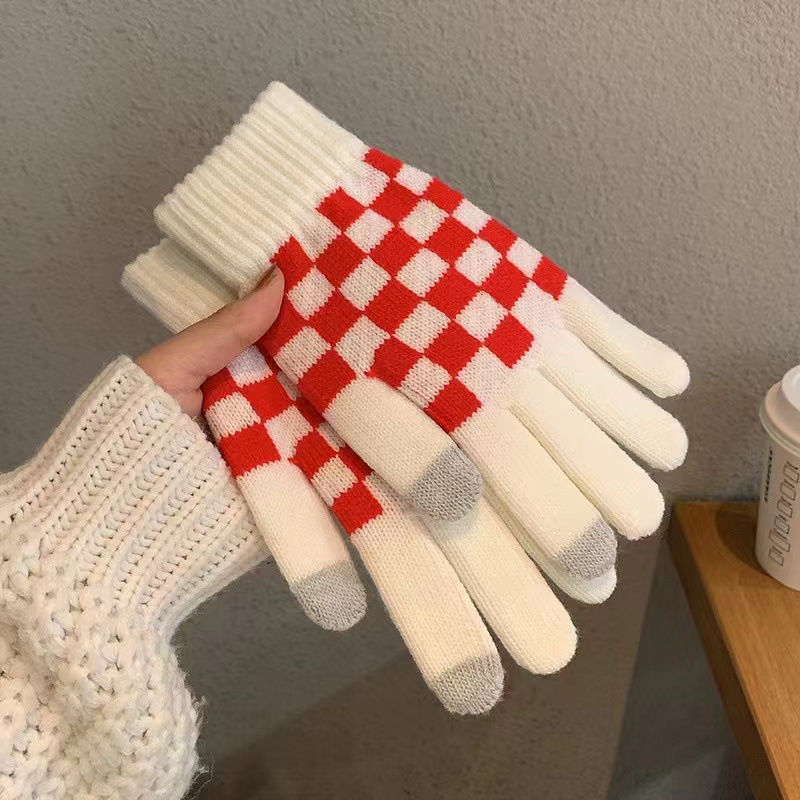Guanti per maglieria elastici  - Magic Touch Glove recensione e prezzo