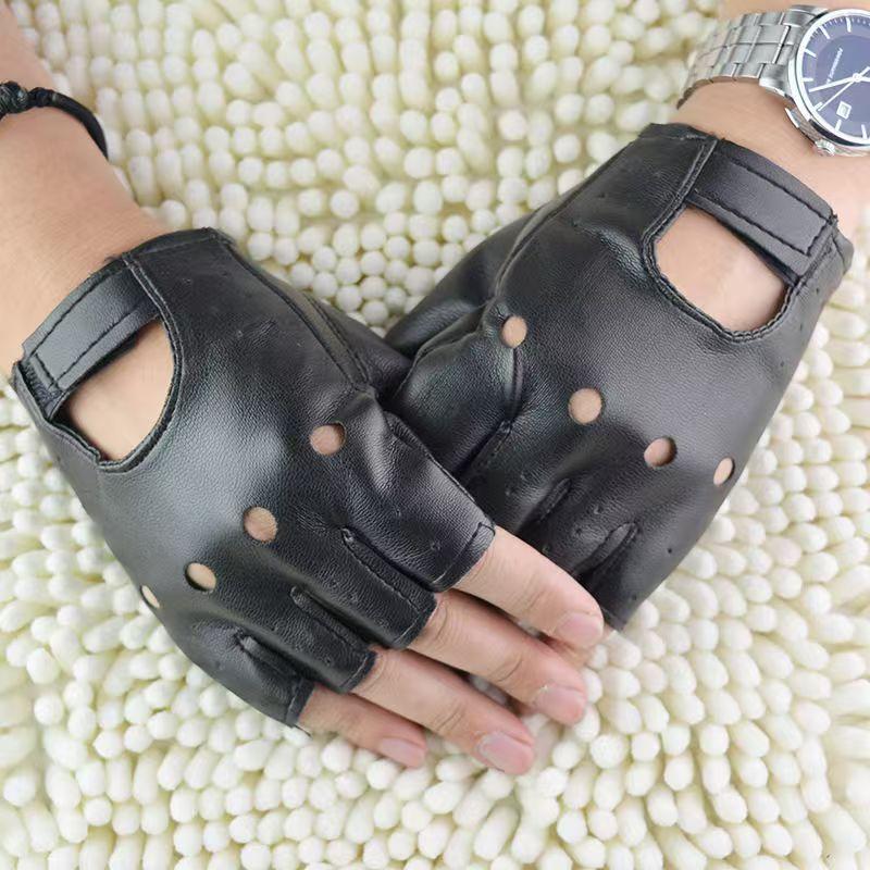 Guanti Mezze Dita Unisex in Pe - Leather Driving Glove recensione e prezzo