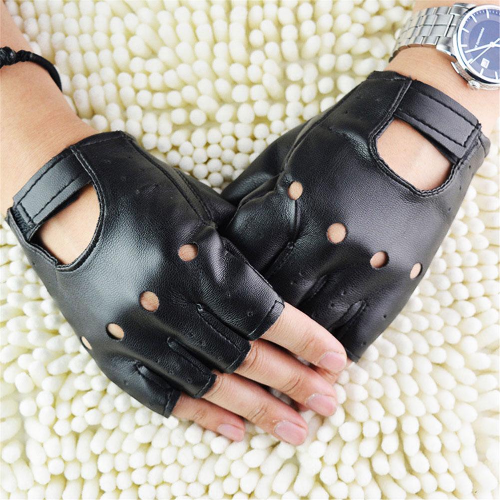 Guanti Unisex Mezze Dita in Pe - Leather Driving Glove recensione e prezzo